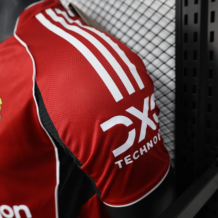 Manchester United 25/26 Home Football Jersey